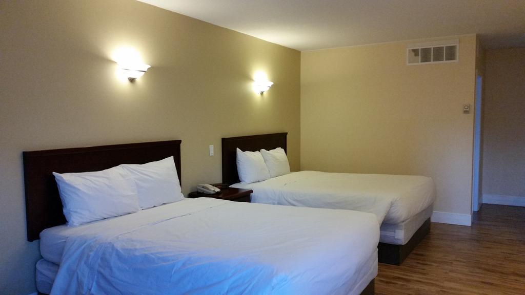 Comox Valley Inn & Suites Courtenay Bagian luar foto