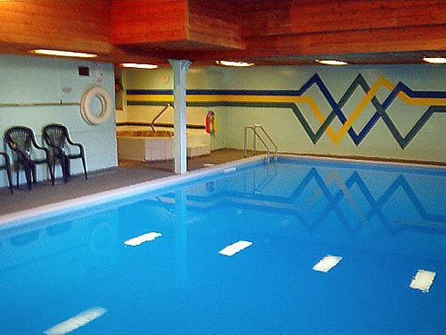 Comox Valley Inn & Suites Courtenay Bagian luar foto
